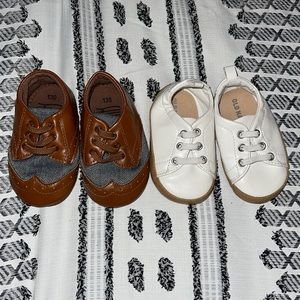 🐻🐻 Two 12-18 Month Infant/Baby Shoes
